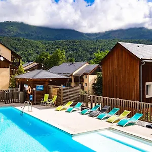 3* Aparthotel Domaine De La Vallée D'ax